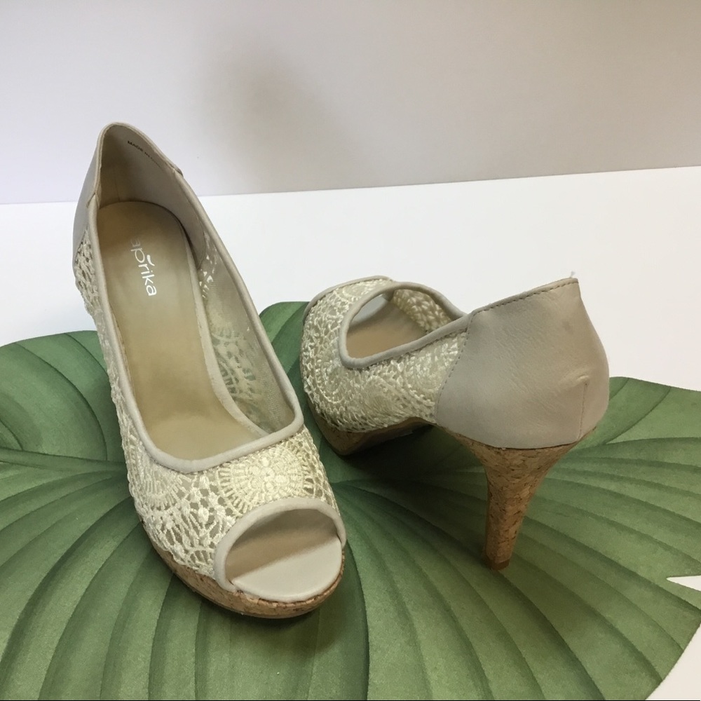 Fun and Lacy, Cork Platforms. Paprika - Picture 5 of 7